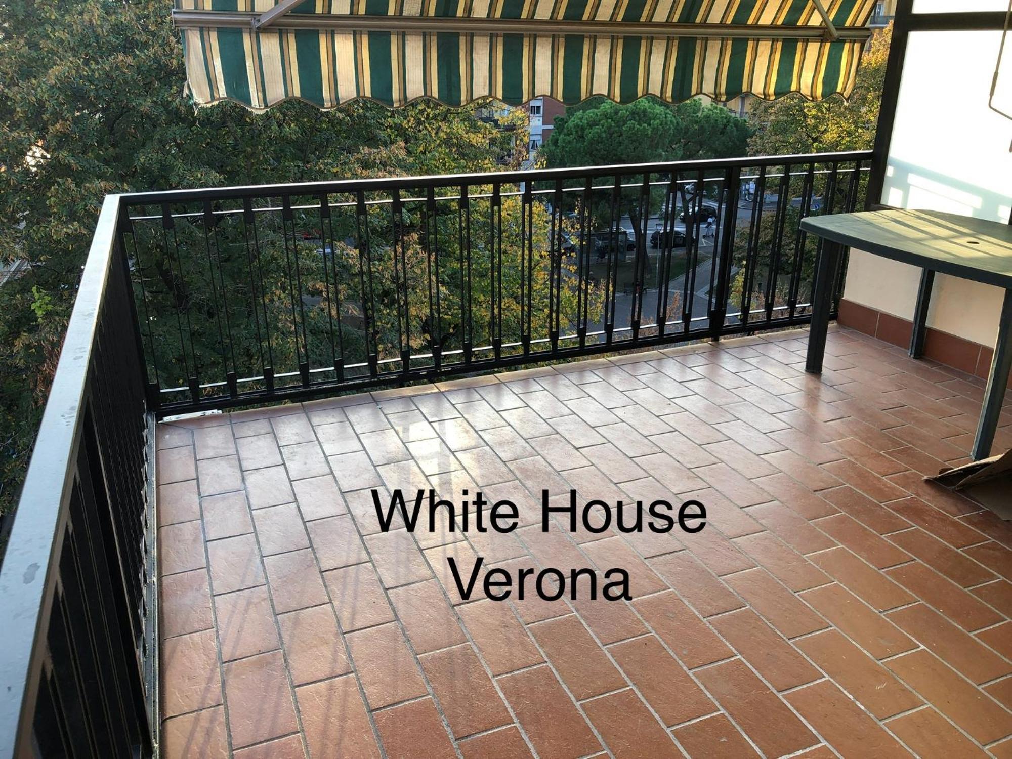 White House Apartment Verona Exterior foto
